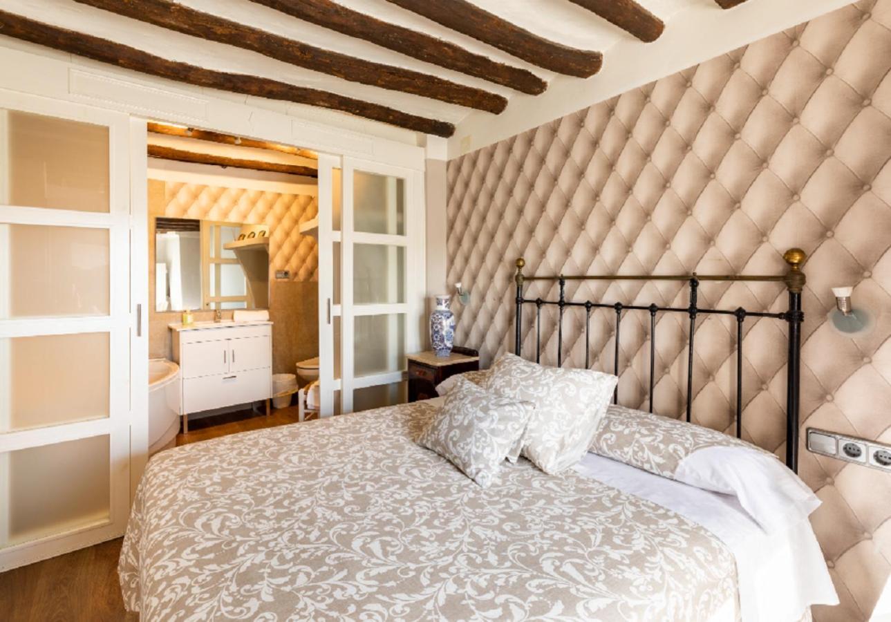 Apartamentos Vino Tinto Y Restaurante Tomate Rosa Адауэска Экстерьер фото